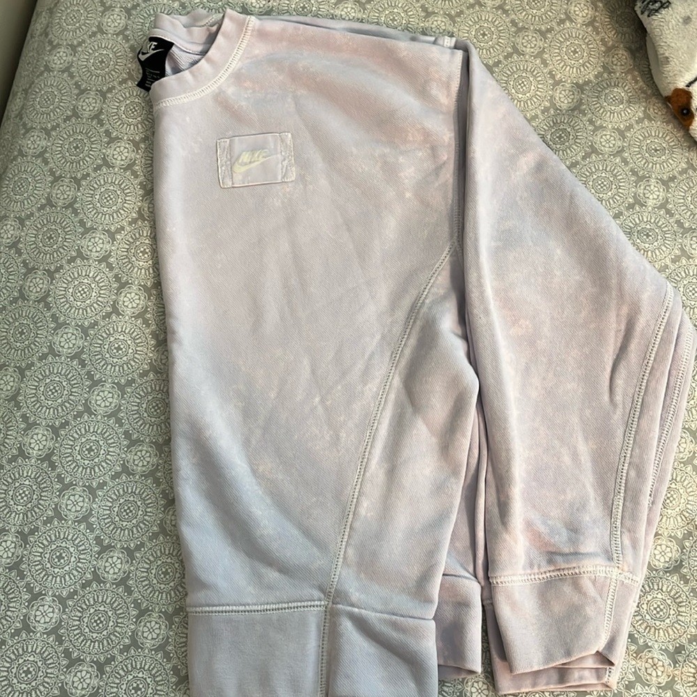 Nike sweatshirt